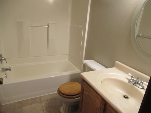 7414 W 22nd Street 212, Saint Louis Park, MN 55426