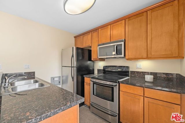 10982 Roebling Avenue 309, Los Angeles, CA 90024