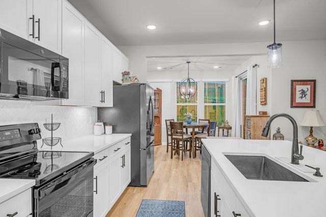 123 Timber Crest Trl, White Bluff, TN 37187