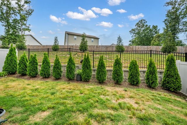 123 Timber Crest Trl, White Bluff, TN 37187