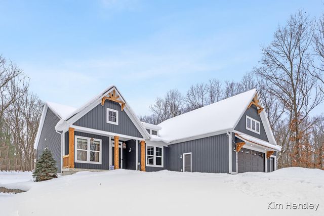 8780 Bentham Court, Rockford, MI 49341