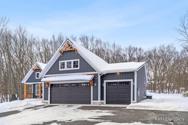 8780 Bentham Court, Rockford, MI 49341