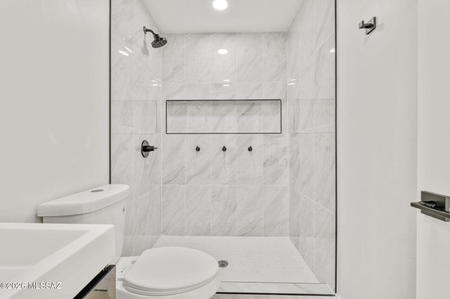 1319 W Speedway Boulevard, Tucson, AZ 85745