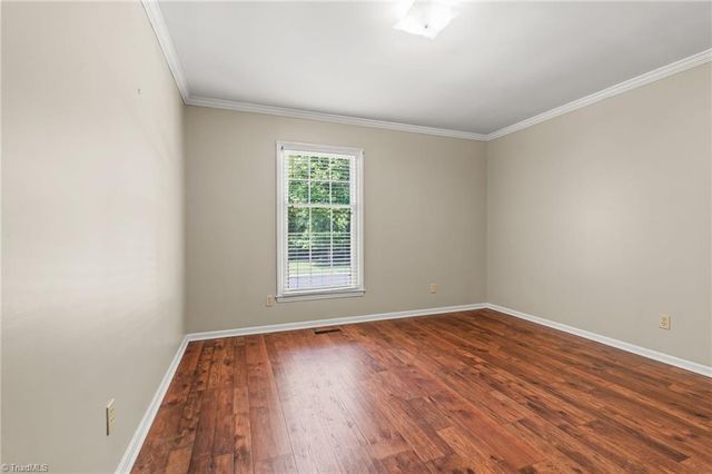 332 Wynnewood Drive, Archdale, NC 27263