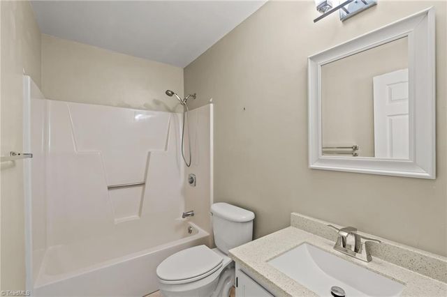 332 Wynnewood Drive, Archdale, NC 27263