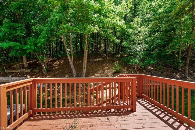 332 Wynnewood Drive, Archdale, NC 27263