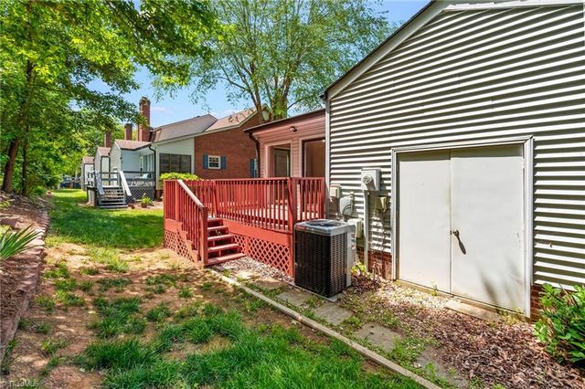 332 Wynnewood Drive, Archdale, NC 27263