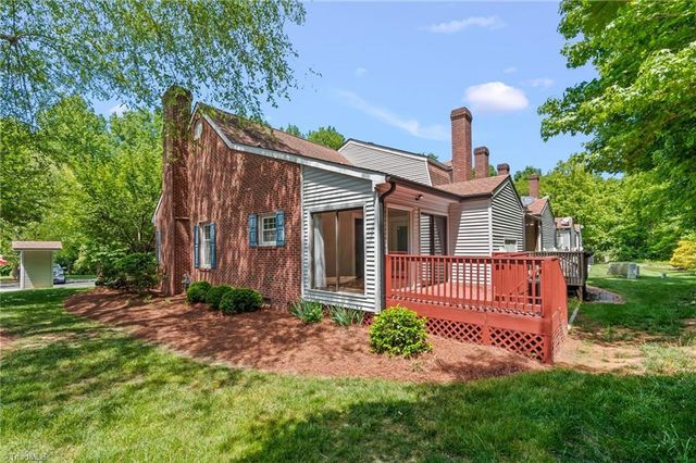 332 Wynnewood Drive, Archdale, NC 27263