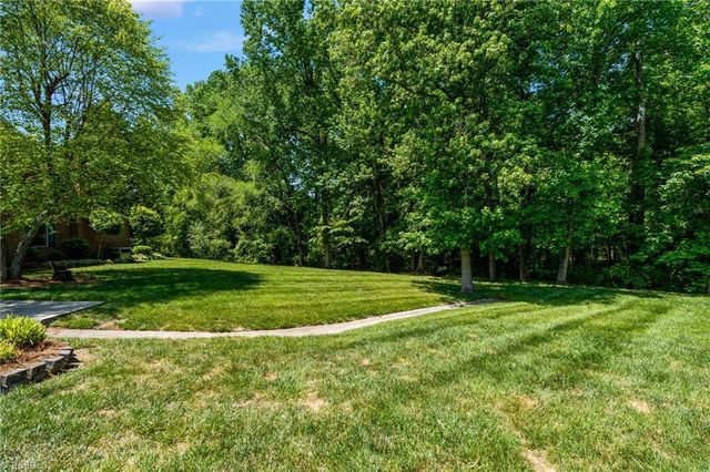 332 Wynnewood Drive, Archdale, NC 27263