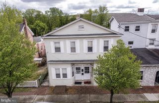 366 MAIN ST, Tullytown, PA 19007