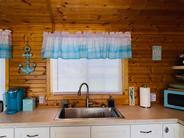 107 Hunter Road North, Alburgh, VT 05440