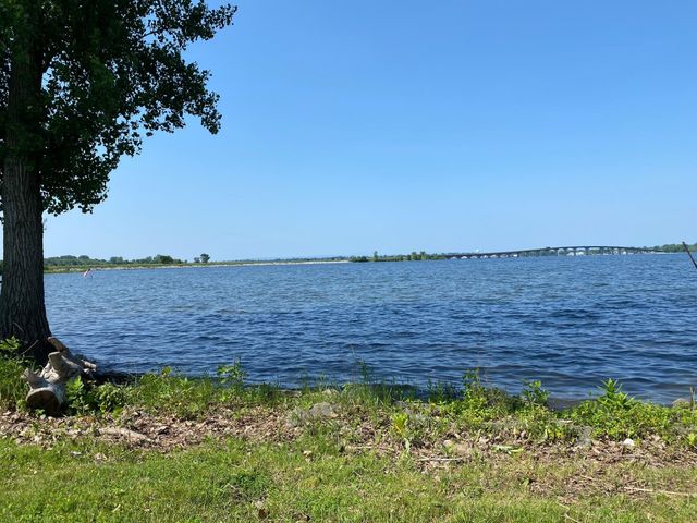 107 Hunter Road North, Alburgh, VT 05440