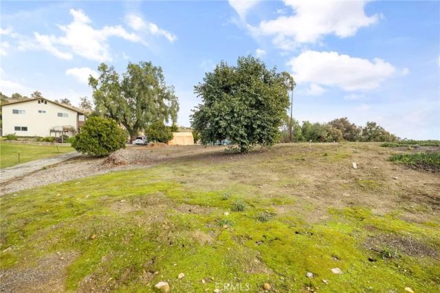 2264 Papaya, La Habra Heights, CA 90631