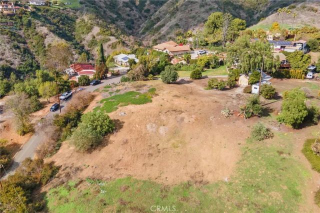 2264 Papaya, La Habra Heights, CA 90631