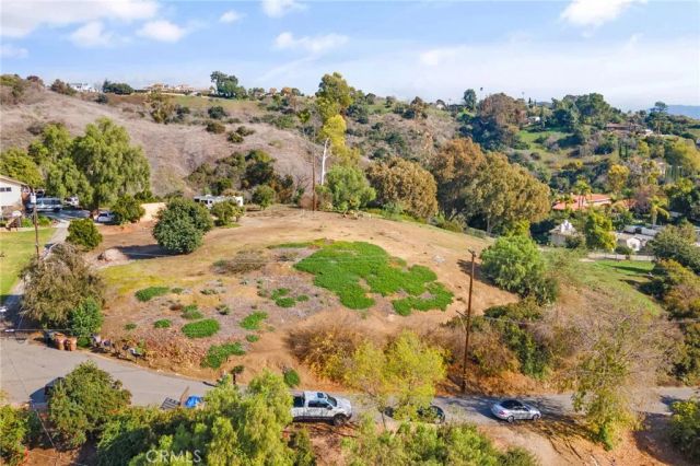 2264 Papaya, La Habra Heights, CA 90631