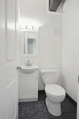 12 Stoneholm St 608, Boston, MA 02115