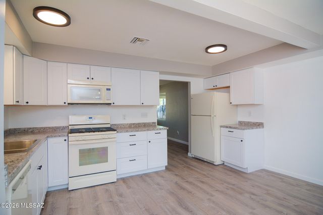 3372 E 29th Street, Tucson, AZ 85713
