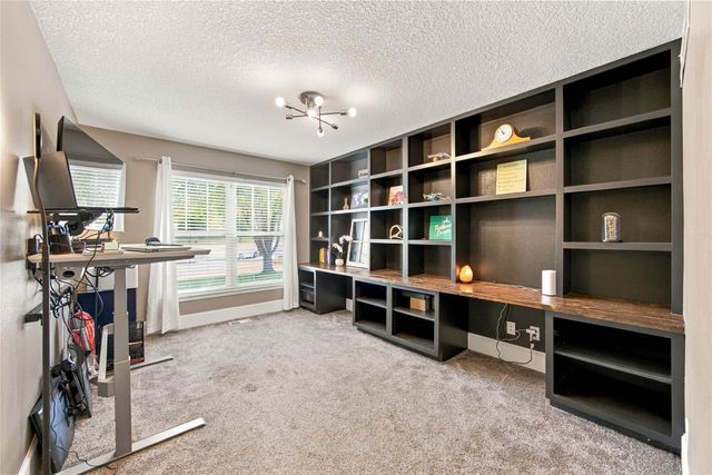924 NE Otter Ridge Circle, Ankeny, IA 50021
