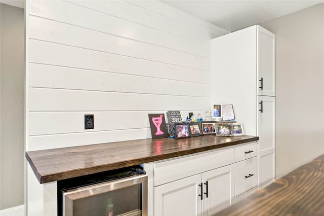 924 NE Otter Ridge Circle, Ankeny, IA 50021