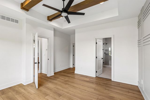 17530 Northview Drive, Urbandale, IA 50323