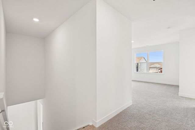 2599 Kingman Drive, Whitestown, IN 46075