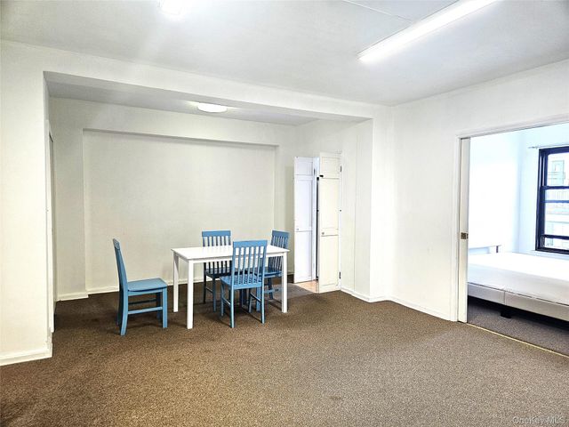 98-25 64th Road 8F, Rego Park, NY 11374