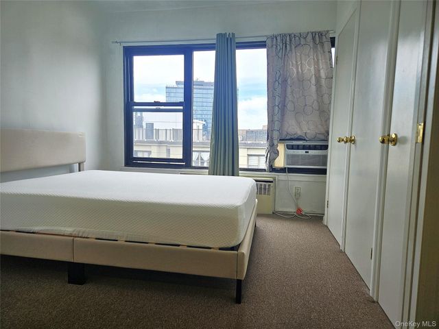 98-25 64th Road 8F, Rego Park, NY 11374
