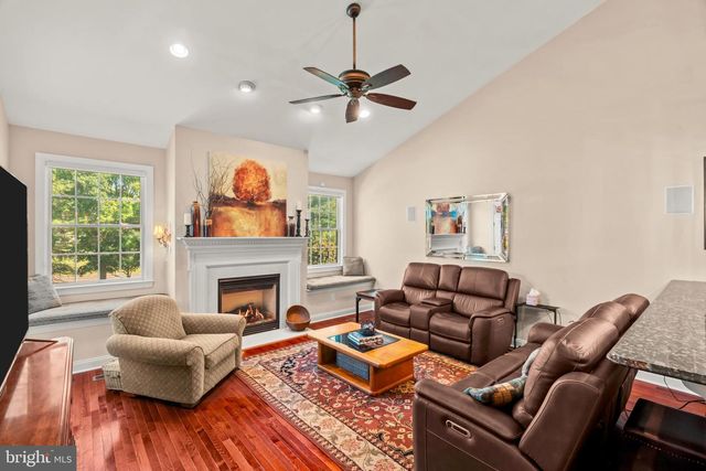 247 SYDNEY RD, Holland, PA 18966