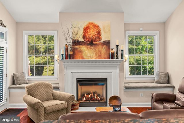 247 SYDNEY RD, Holland, PA 18966
