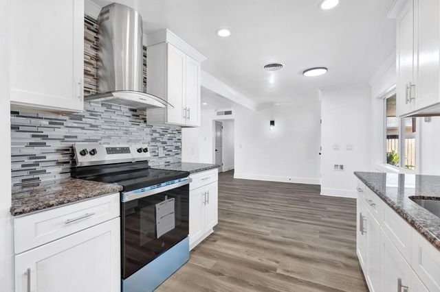 3853 N Millbrook Avenue, Fresno, CA 93726