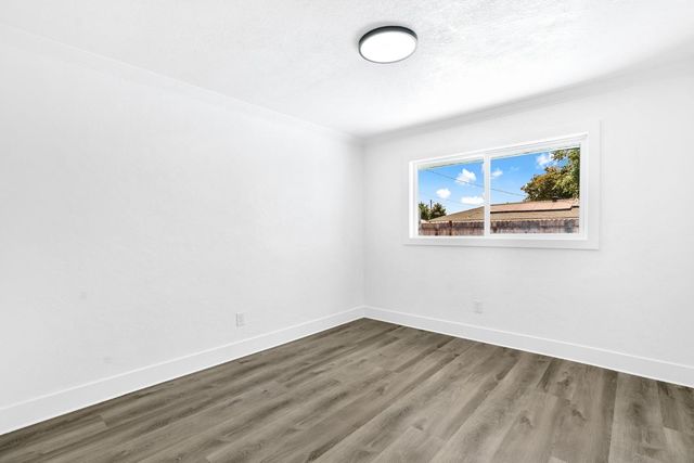 3853 N Millbrook Avenue, Fresno, CA 93726