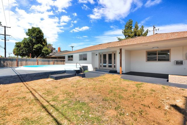 3853 N Millbrook Avenue, Fresno, CA 93726