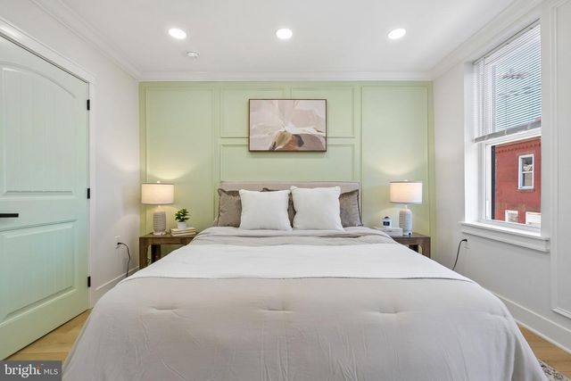 2076 E MONMOUTH ST, Philadelphia, PA 19134