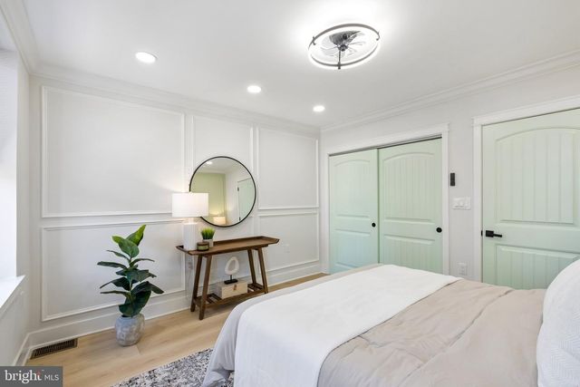 2076 E MONMOUTH ST, Philadelphia, PA 19134