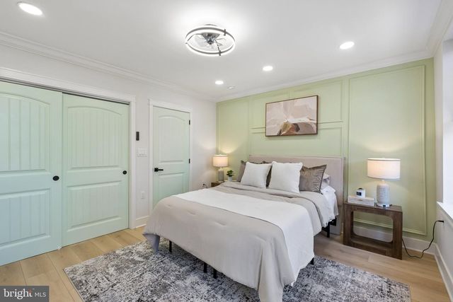 2076 E MONMOUTH ST, Philadelphia, PA 19134