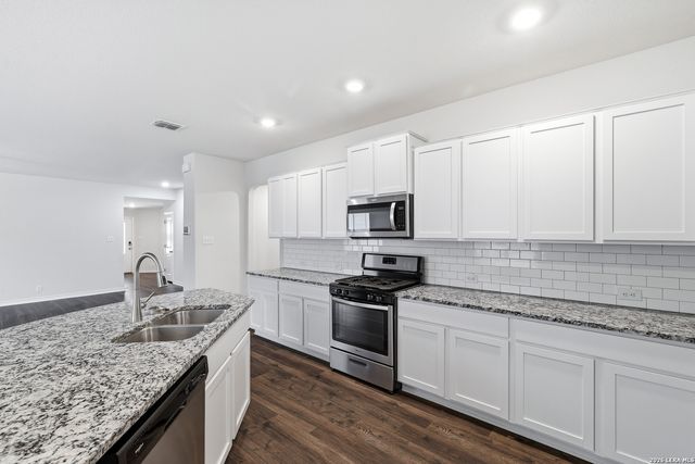 14055 MUDSTONE ST, San Antonio, TX 78253