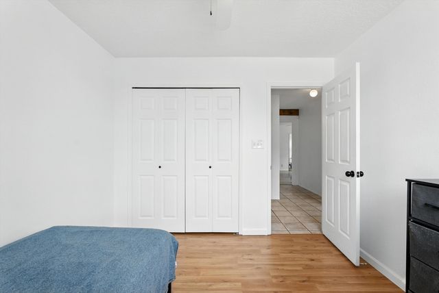 1332 ELKSLIP Drive NE, Rio Rancho, NM 87144