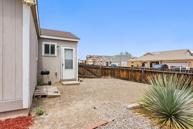 1332 ELKSLIP Drive NE, Rio Rancho, NM 87144
