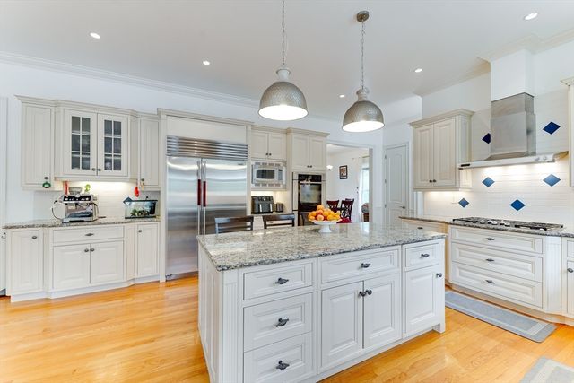 3 Great Acres Dr, Hanover, MA 02339