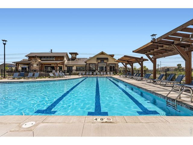 2827 Bear Springs Cir 14, Longmont, CO 80503