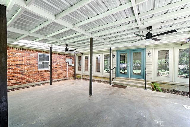 4 Patterson Drive, Greenville, TX 75402