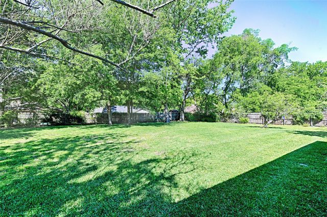 4 Patterson Drive, Greenville, TX 75402