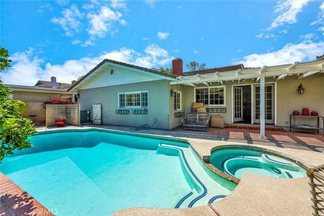 1329 W Park Lane, Santa Ana, CA 92706