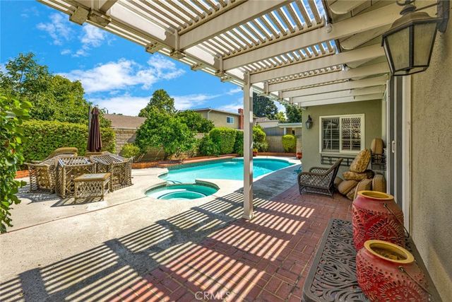 1329 W Park Lane, Santa Ana, CA 92706