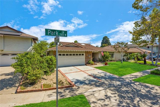1329 W Park Lane, Santa Ana, CA 92706