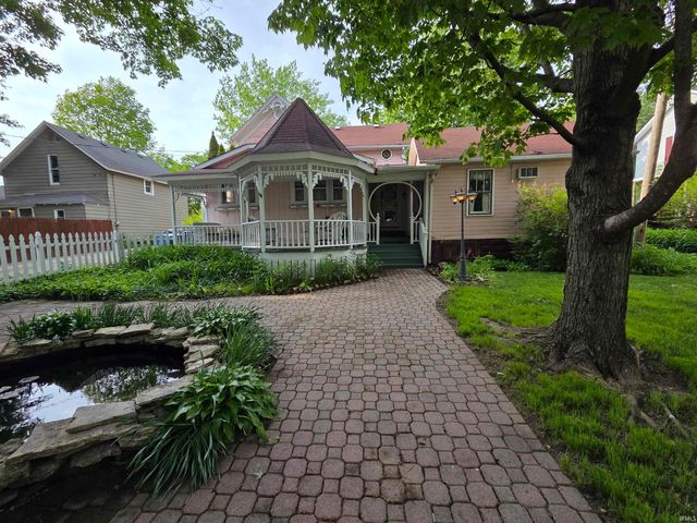 114 E Tulley Street, Churubusco, IN 46723