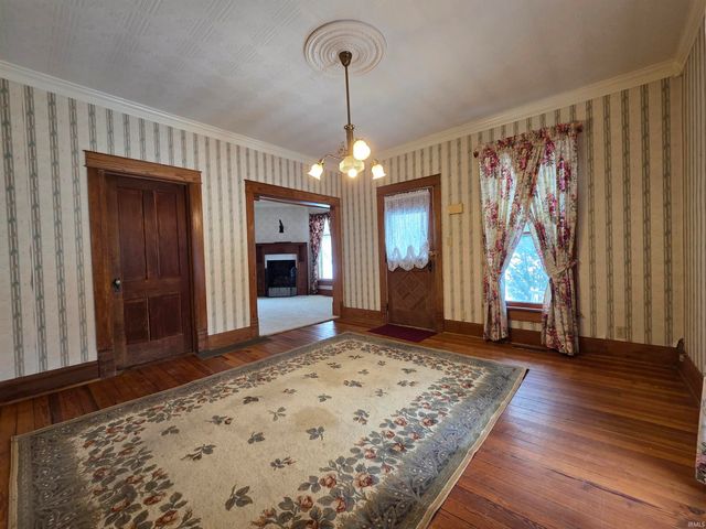 114 E Tulley Street, Churubusco, IN 46723