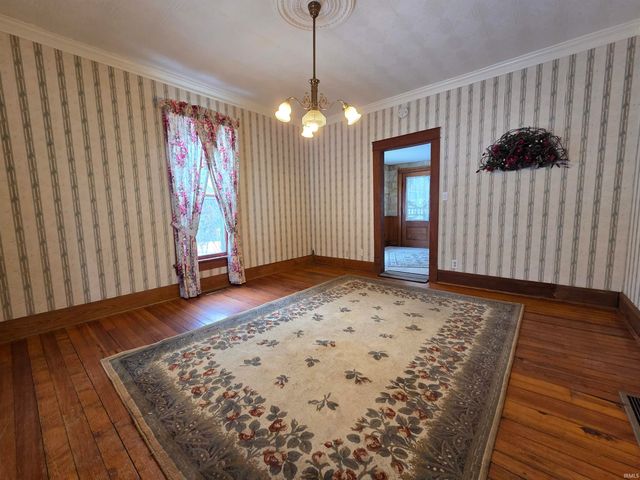 114 E Tulley Street, Churubusco, IN 46723