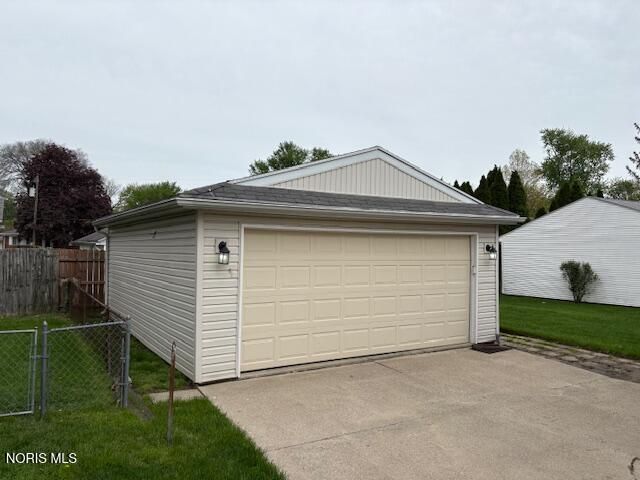 2308 Fitkin Street, Toledo, OH 43613