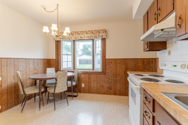 1113 Lohoff Avenue, Evansville, IN 47710